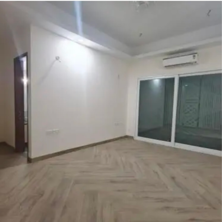 Room, uchdpl-veridia-oakwood-enclave 4 Bedroom 1675 Sq.Ft. Apartment In Wave City Ghaziabad 9269338