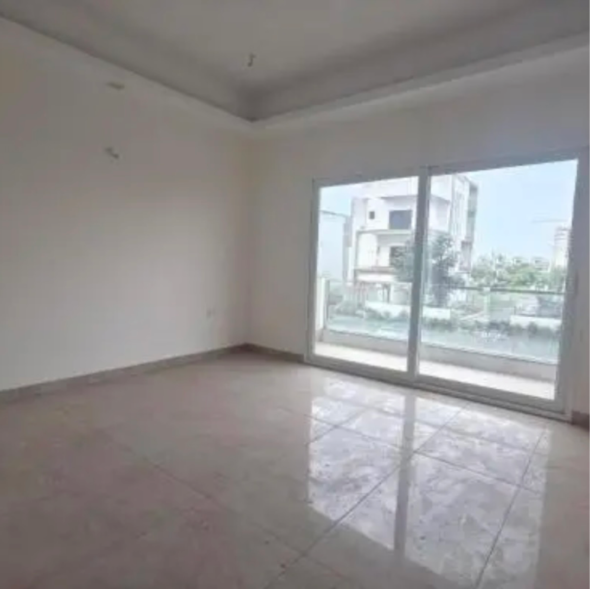 4 BHK 1675 Sq.Ft. Apartment in Uchdpl Veridia Oakwood Enclave