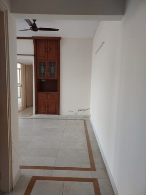 Room in 4 BHK Apartment at Ansal Sushant Estate, Sector 52 – for Sale