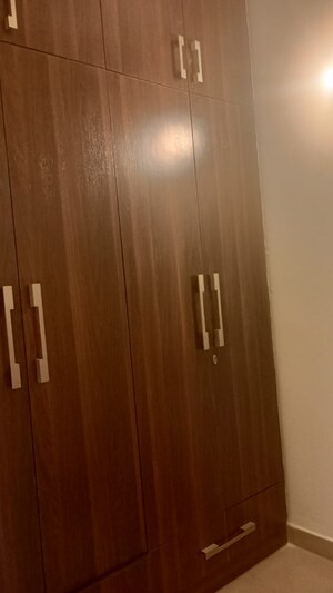 Building Lobby in 3 BHK Apartment at Ardee City Palm Grove Heights, Sector 52 – for Rent