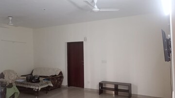 Room in 3 BHK Apartment at Ardee City Palm Grove Heights, Sector 52 – for Rent