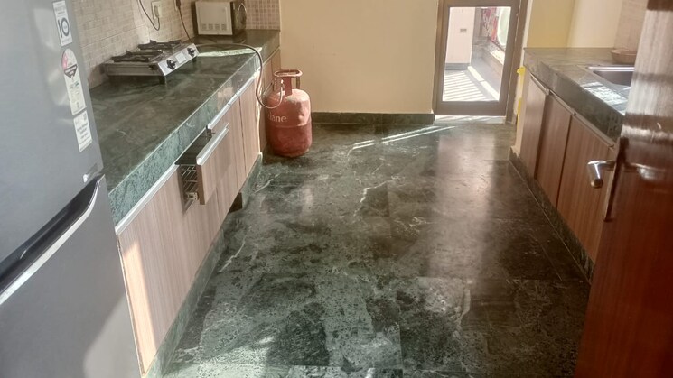 Kitchen, ardee-city-palm-grove-heights 3 Bedroom 2586 Sq.Ft. Apartment In Sector 52 Gurgaon 9269397