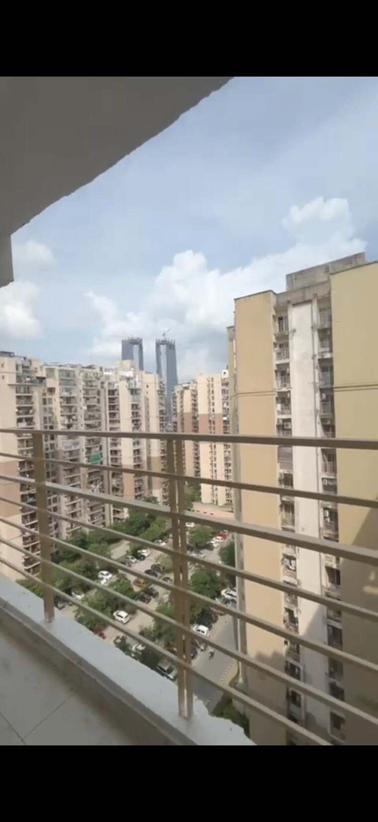 Exterior View, paras-tierea 2 Bedroom 925 Sq.Ft. Apartment In Sector 137 Noida 9269420