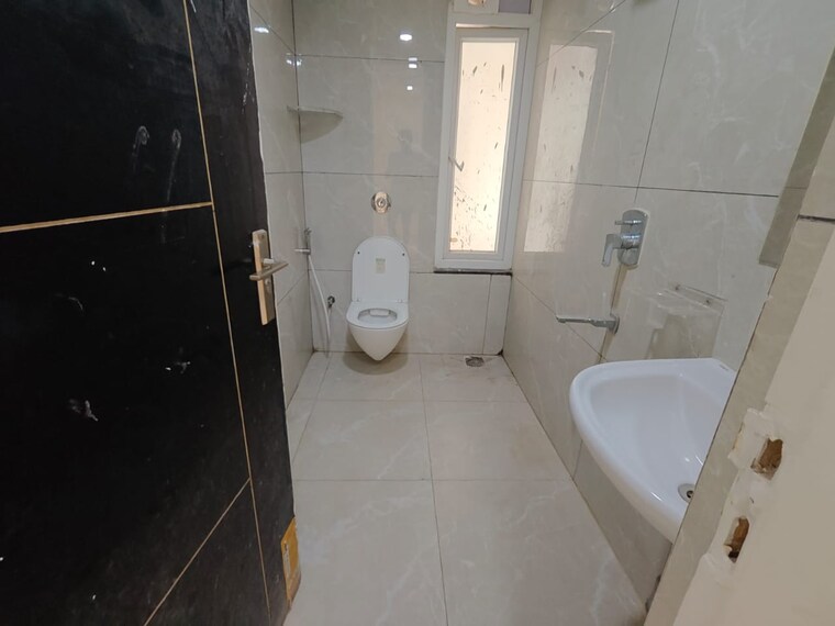 Bathroom, makuta-my-space 2 Bedroom 1460 Sq.Ft. Apartment In Bachupally Hyderabad 9269400