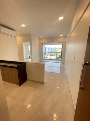 Room in 1 BHK Apartment at Juinagar – for Sale