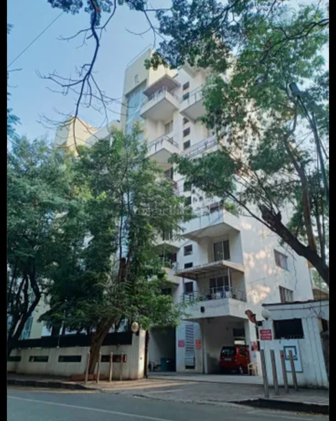 4 BHK + Servant Room Apartment For Sale in Marvel Imperial