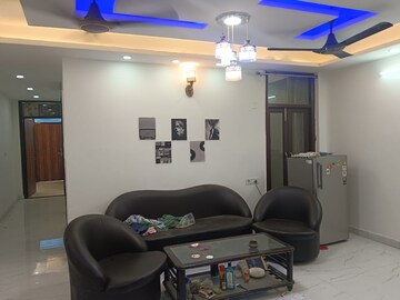 Furnished Amenities in 2 BHK Builder Floor at Saket – for Rent