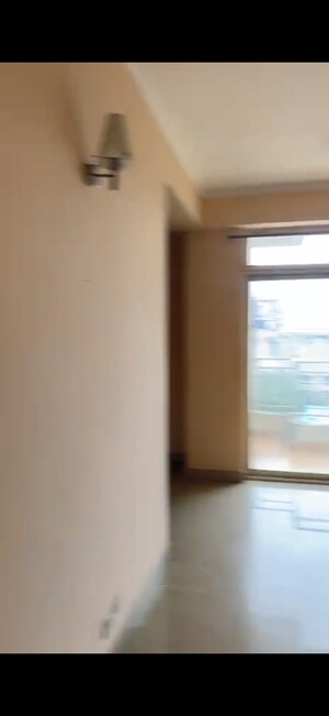 Room in 3 BHK Apartment at Supertech Ecociti, Sector 137 – for Sale