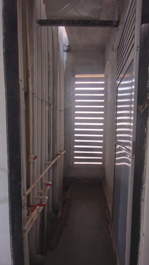 Bathroom in 1.5 BHK Apartment at Lodha Casa Rio, Dombivli East – for Rent