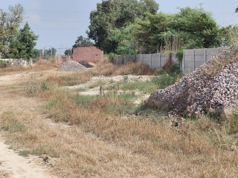 undefined, chhata  100 Sq.Yd. Plot In Chhata Vrindavan 9269590