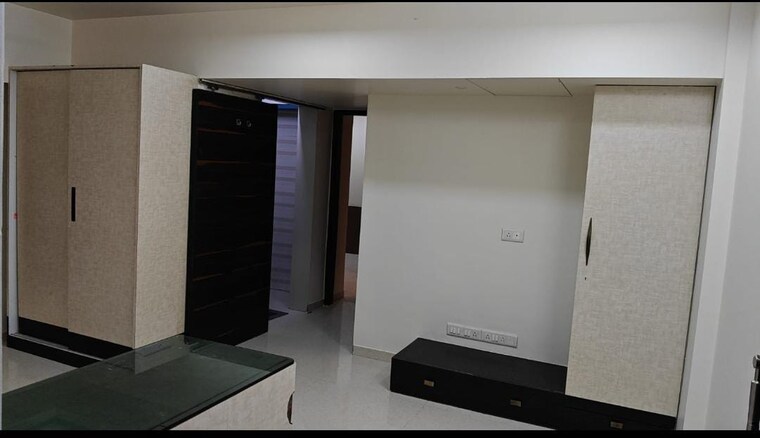 Room, gurukrupa-marina-enclave 1 Bedroom 600 Sq.Ft. Apartment In Malad West Mumbai 9269676