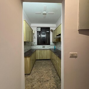 Kitchen in 3 BHK Apartment at Vipul World Floors, Sector 48 – for Rent