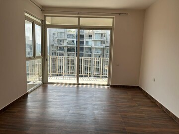 Room in 3 BHK Apartment at Ireo Victory Valley, Sector 67 – for Rent