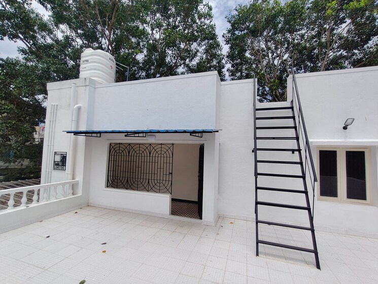 Exterior View, nungambakkam Commercial Office Space in IT/SEZ 3000 Sq.Ft. In Nungambakkam Chennai 9269721