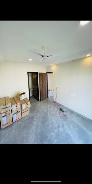 Bedroom in 2 BHK Apartment at Hubtown The Premiere, Andheri West – for Rent