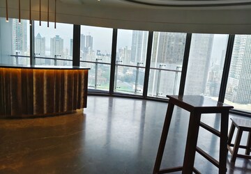 Staircase in 6 BHK Apartment at Lower Parel – for Rent