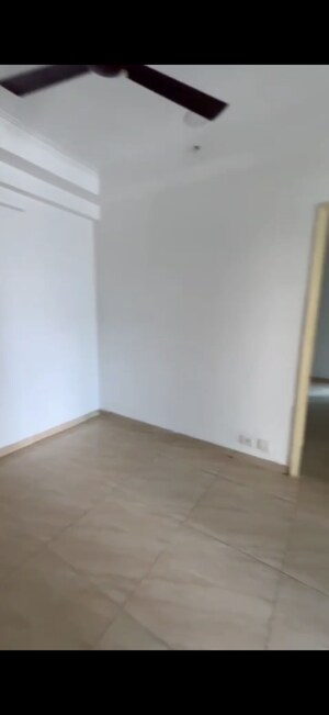 Room in 2 BHK Apartment at Gaur City 2 - 14th Avenue, Sector 16c Greater Noida – for Sale