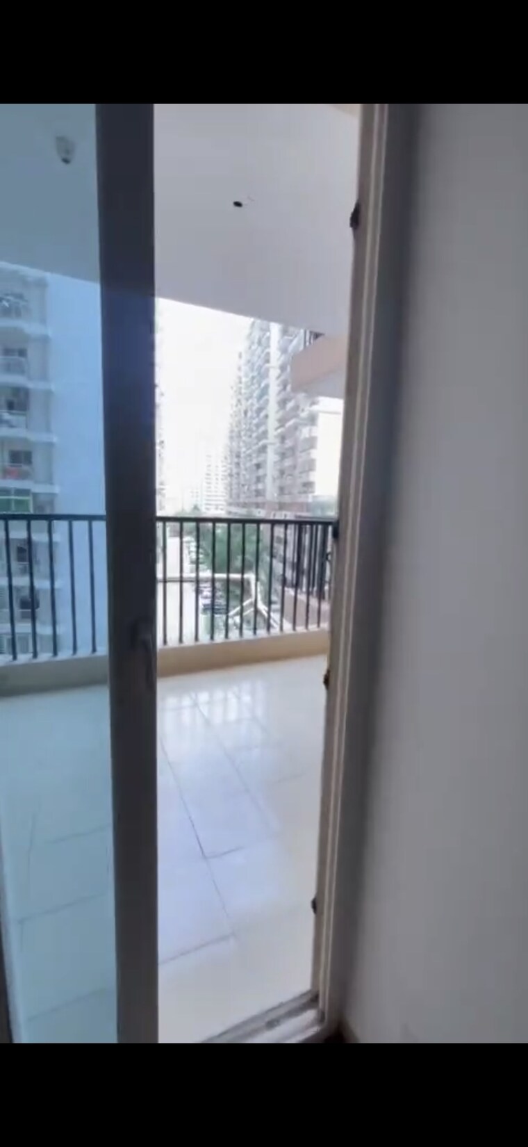 Room, gaur-city-2-14th-avenue 2 Bedroom 1040 Sq.Ft. Apartment In Sector 16c Greater Noida Greater Noida 9269783