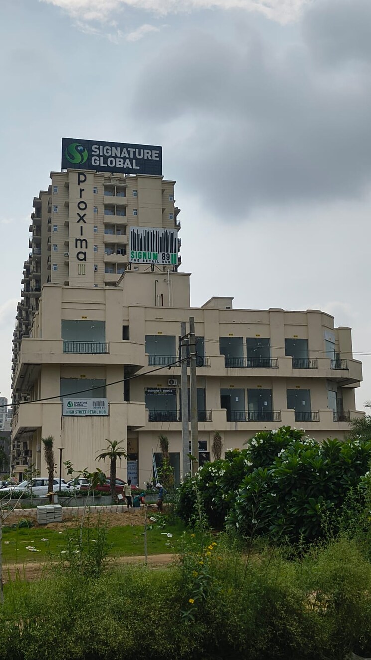 Exterior View, signature-global-proxima 2 Bedroom 665 Sq.Ft. Apartment In Sector 89 Gurgaon 9269814