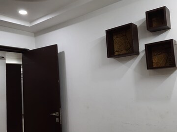 Room in 4 BHK Villa at Nallagandla – for Rent