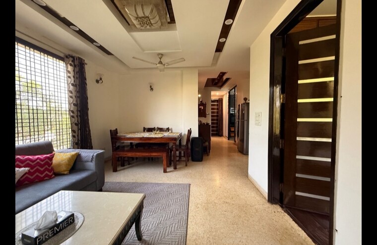 Living Room, chittaranjan park 2 Bedroom 1350 Sq.Ft. Builder Floor In Chittaranjan Park Delhi 9269821
