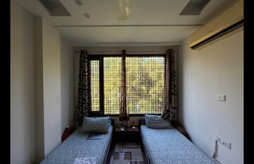 Bedroom in 2 BHK Builder Floor at Chittaranjan Park – for Sale