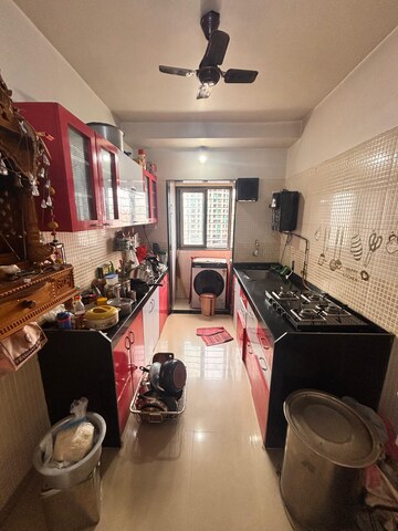 Master Bedroom in 2 BHK Apartment at Paradigm Zenith Pushpanjali Residency Phase III, Ghodbunder Road – for Rent