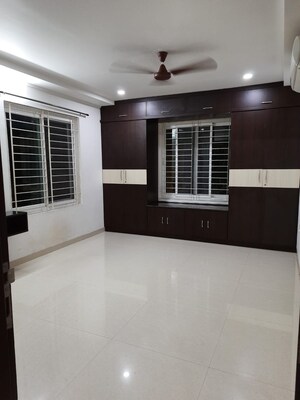 Room in 3 BHK Villa at Manikonda – for Rent