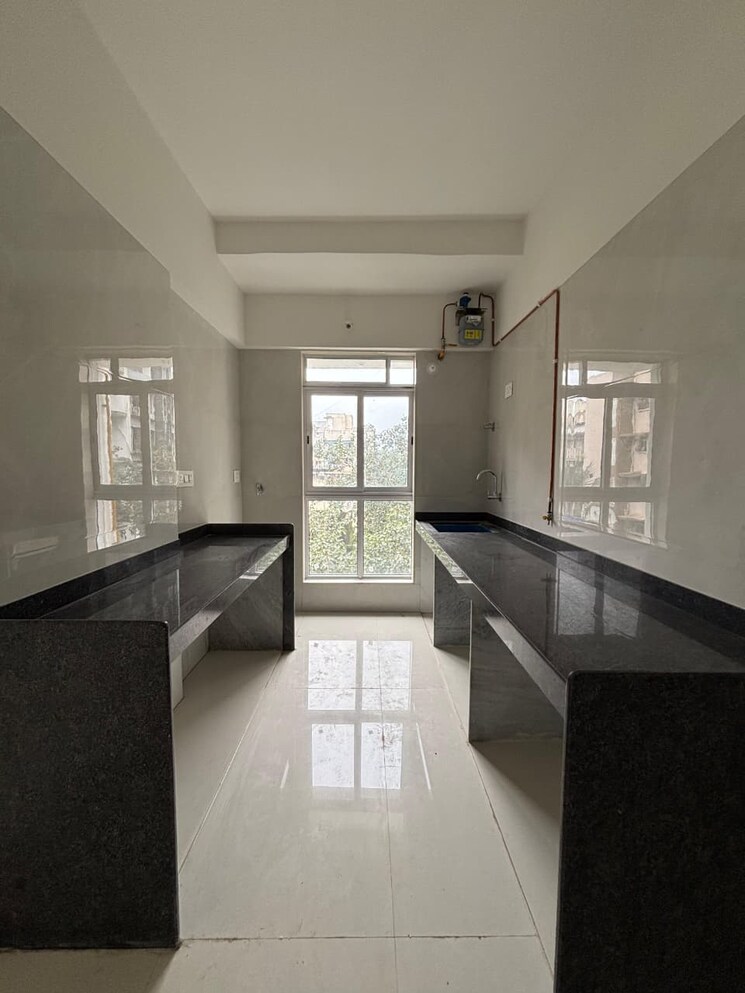 Kitchen, rd-aurum 3 Bedroom 1100 Sq.Ft. Apartment In Borivali West Mumbai 9269795
