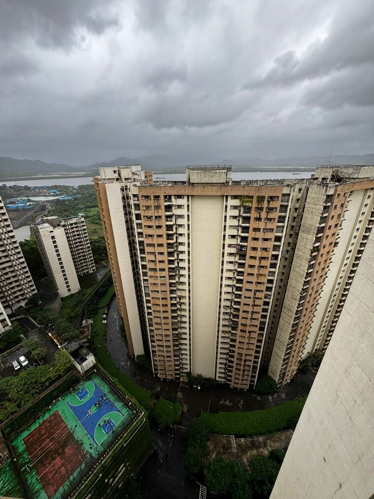 Exterior View, lodha-vivant 2 Bedroom 699 Sq.Ft. Apartment In Ghodbunder Road Thane 9269840