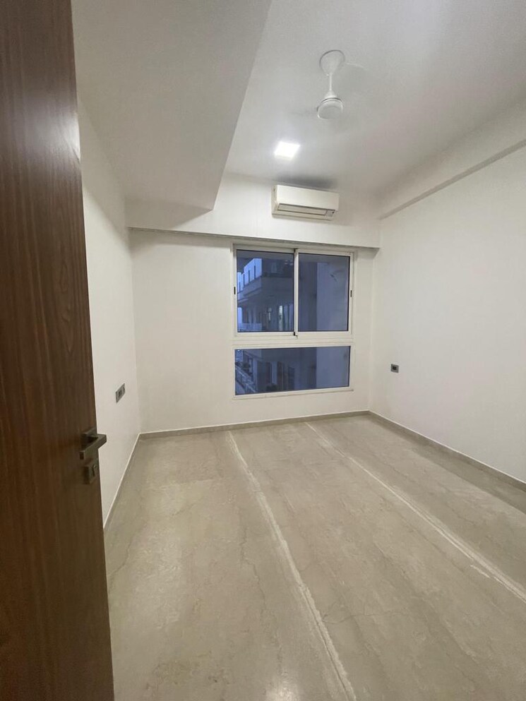 Room, omkar-alta-monte 3 Bedroom 1200 Sq.Ft. Apartment In Malad East Mumbai 9269833