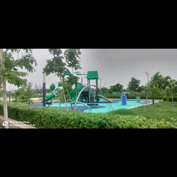 3 BHK Builder Floor – Garden View at Tdi City - for Sale