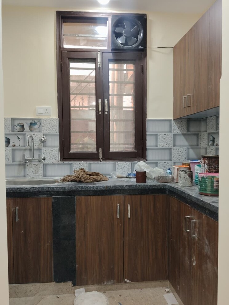 Kitchen, chattarpur 1 Bedroom 450 Sq.Ft. Builder Floor In Chattarpur Delhi 9269857