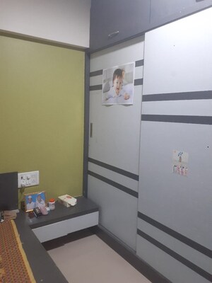 Furnished Amenities in 2 BHK Apartment at Cosmos Jewels, Ghodbunder Road – for Rent