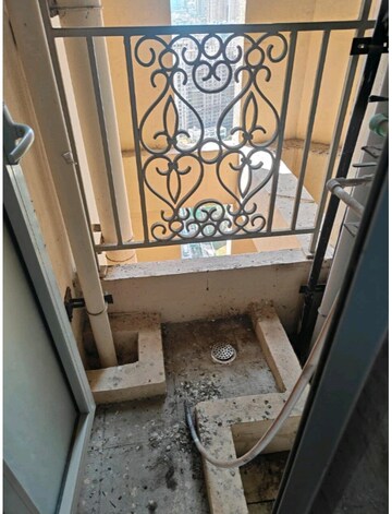 1 BHK Apartment For Rent in Hiranandani Solitaire Studio Apartment, Ghodbunder Road