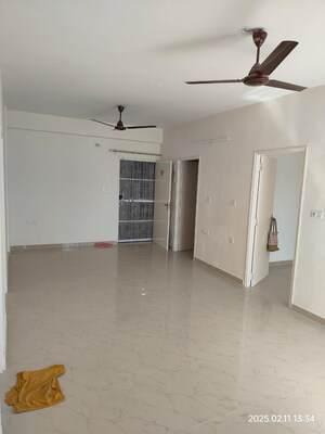 Living Room in 2.5 BHK Apartment at Unique Sapphire, Mohanpura – for Rent