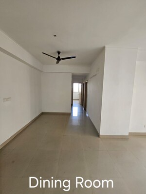 Room in 3 BHK Apartment at ATS Allure, Sector 22d Yamuna Expressway – for Rent