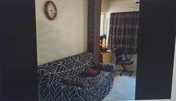 Bedroom in 1 BHK Apartment at Colaba – for Sale