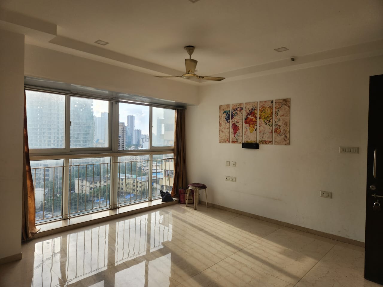 2 BHK + Study Room Apartment For Rent in Ruparel Ariana