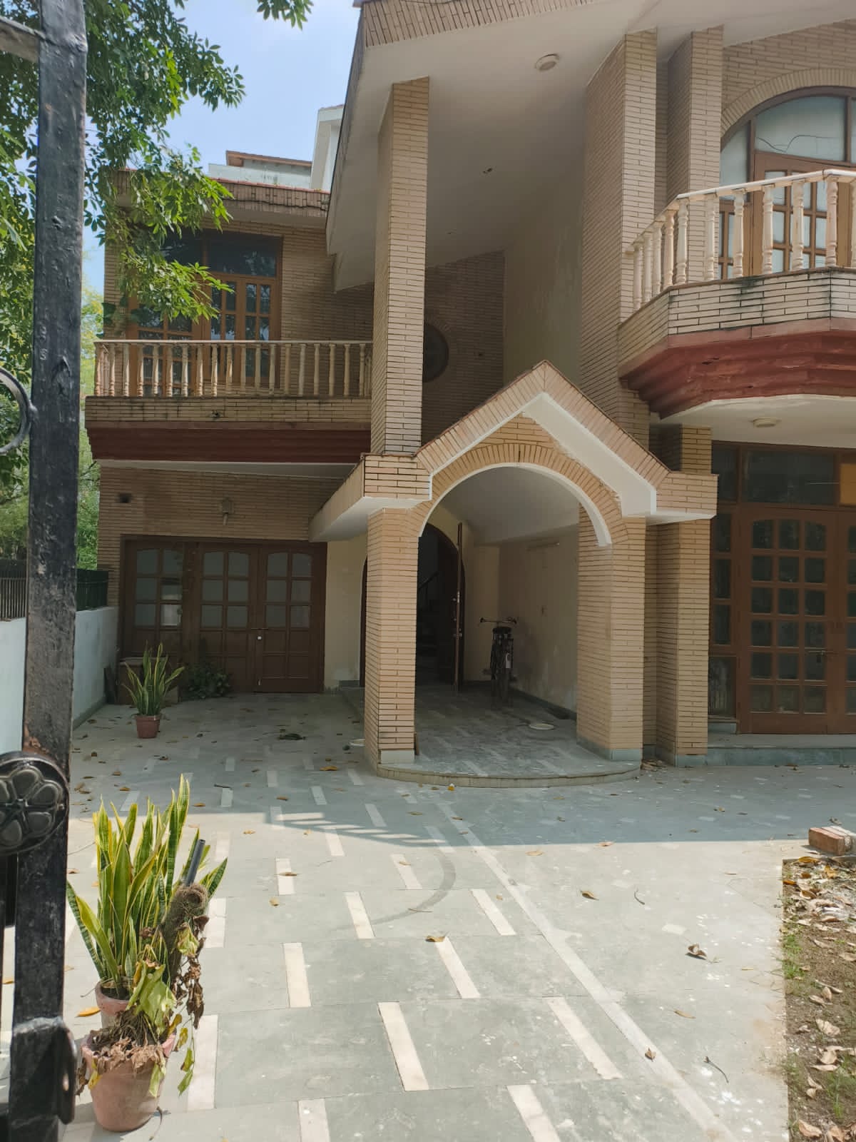 4 BHK + Pooja Room,Servant Room Independent House For Rent in Palam Vihar