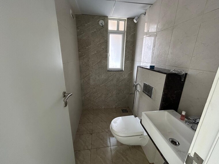 Bathroom, godrej-green-vistas 2 Bedroom 641 Sq.Ft. Apartment In Mahalunge Pune 9269952