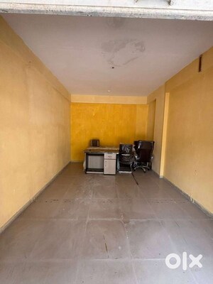 Room in  Shop at AgrA-Bombay Bypass – for Sale