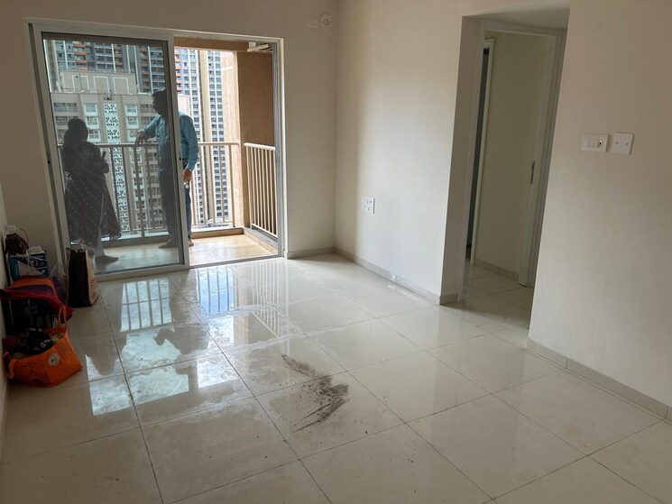 Living Room, godrej-green-vistas 2 Bedroom 641 Sq.Ft. Apartment In Mahalunge Pune 9269952