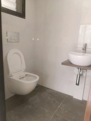 Master Bedroom in 2.5 BHK Apartment at Modi Spaces Ganges, Borivali West – for Rent