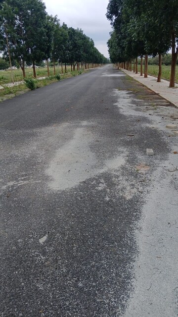  Plot – Exterior View View at Chandapura - for Sale