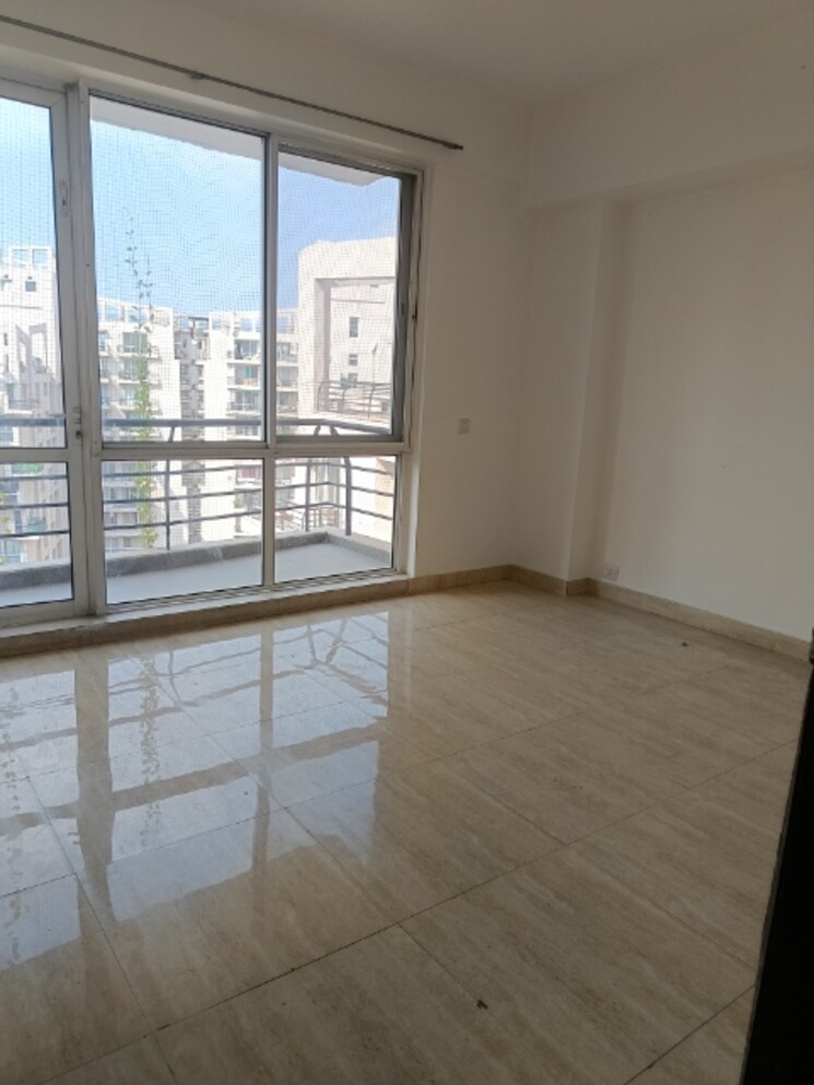 Room, unitech-escape 3 Bedroom 2000 Sq.Ft. Apartment In Sector 50 Gurgaon 9270055