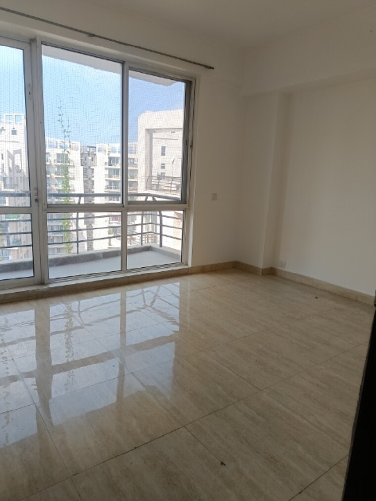 Room, unitech-escape 3 Bedroom 2000 Sq.Ft. Apartment In Sector 50 Gurgaon 9270055