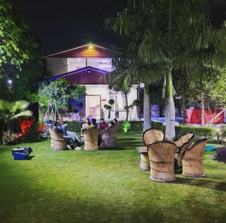 Garden, sector 135 2 Bedroom 1008 Sq.Ft. Villa In Sector 135 Noida 9270018