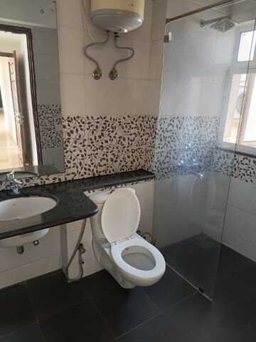 Bathroom in 3 BHK Apartment at Unitech Escape, Sector 50 – for Rent