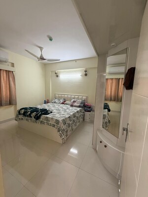 Team Area in 2 BHK Apartment at Candeur Signature, Varthur – for Rent